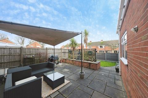 4 bedroom detached house for sale, Carlton Close, Danesmoor, Chesterfield