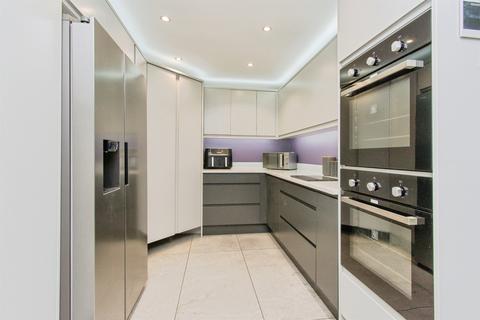 undefined, Bronte Rise, Castleford