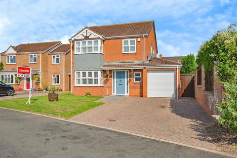 4 bedroom detached house for sale, Chestnut Close, Handsacre, Rugeley