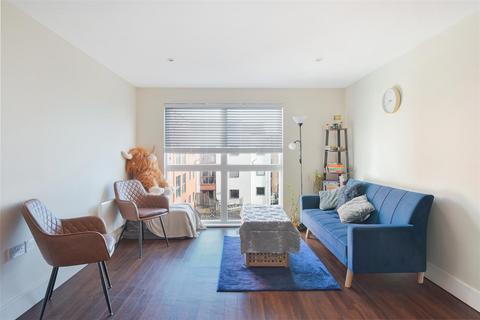1 bedroom flat for sale, Capitol Square, Epsom KT17