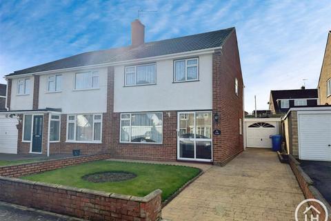 3 bedroom semi-detached house for sale, Perth Gardens, Sittingbourne