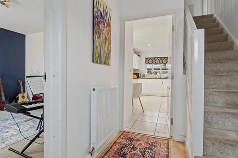 5 bedroom detached house for sale, Fairway, Norwich NR8