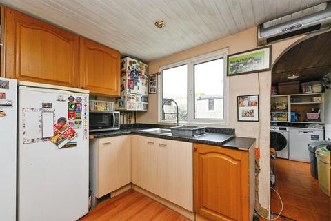 3 bedroom semi-detached house for sale, Kings Green, KING'S LYNN