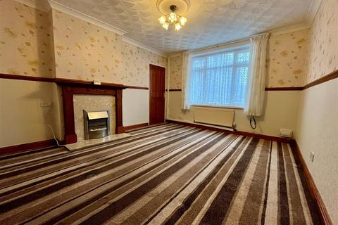 3 bedroom end of terrace house for sale, Amethyst Road, Hull