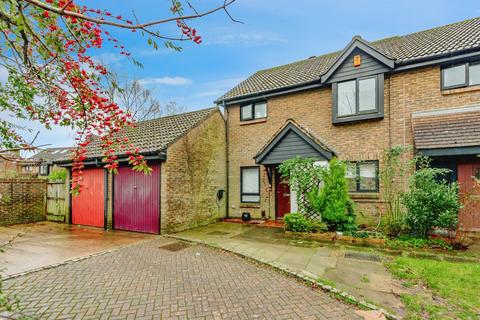 Saxley, Horley