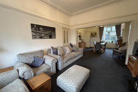 2 bedroom terraced house for sale, Huddersfield Road, Scouthead, Oldham