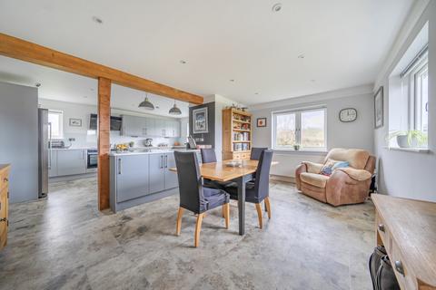 4 bedroom cottage for sale, Hamptworth Road, Salisbury SP5