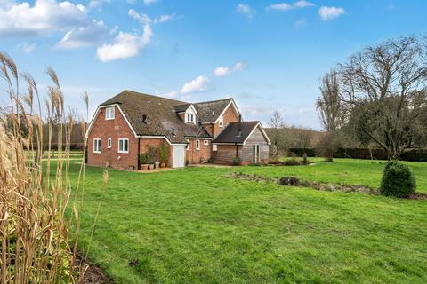 4 bedroom cottage for sale, Hamptworth Road, Salisbury SP5