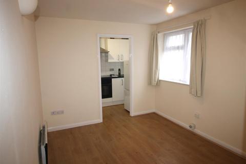 1 bedroom flat to rent, Bevelwood Gardens, High Wycombe HP12
