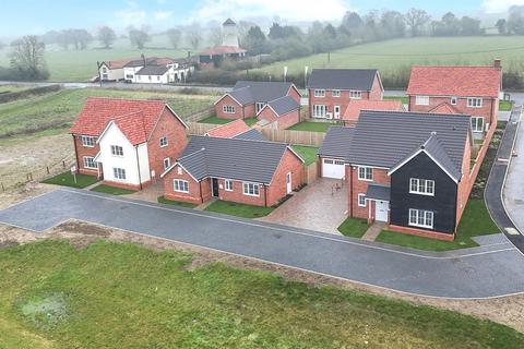 undefined, Roundhouse Way, Yaxham, Dereham