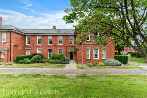 2 bedroom flat for sale, Sherwood Way, Epsom