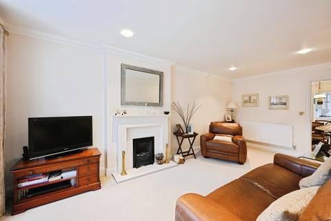 3 bedroom terraced house for sale, Musley Hill, Ware