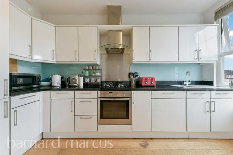 2 bedroom flat for sale, Tooting Bec Road, London