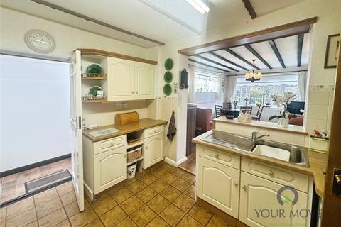 3 bedroom semi-detached house for sale, Cork Lane, Leicester LE2
