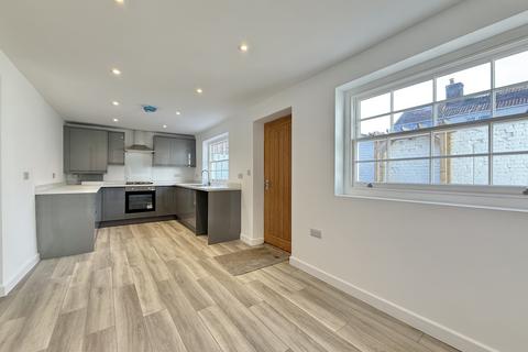 3 bedroom end of terrace house for sale, Alphington Road, St Thomas, EX2
