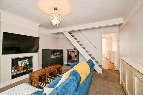 3 bedroom terraced house for sale, Staplehurst Road, Sittingbourne