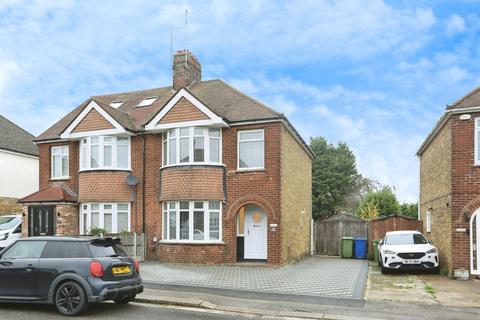 3 bedroom semi-detached house for sale, Eastwood Road, Sittingbourne