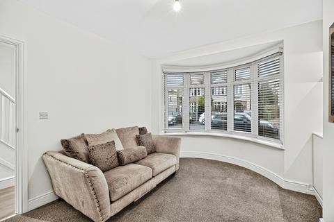 3 bedroom semi-detached house for sale, Eastwood Road, Sittingbourne