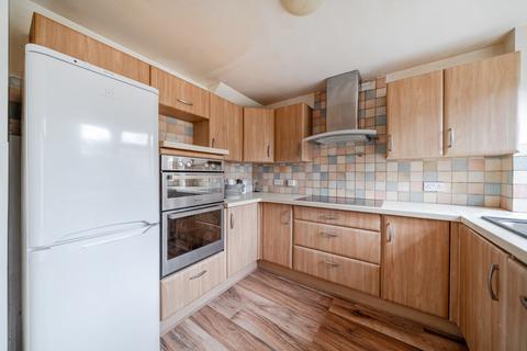 3 bedroom semi-detached house for sale, Dandelion Close, Hampshire PO13