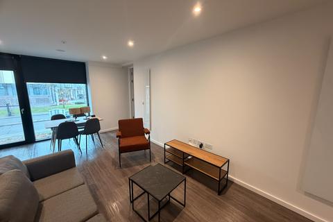 2 bedroom flat to rent, Marlstone Ave, Salford, M3