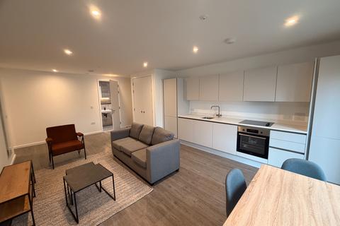 2 bedroom flat to rent, Marlstone Ave, Salford, M3