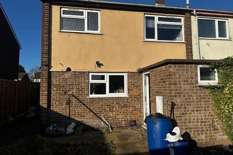3 bedroom terraced house for sale, Stuart Avenue, Newark NG22