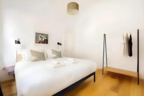 1 bedroom flat to rent, Mercer Street, London