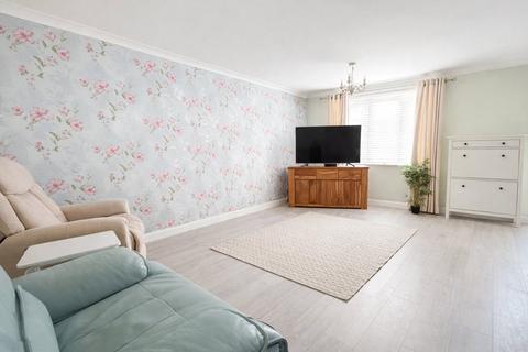 4 bedroom terraced house for sale, Sycamore Avenue, United Kingdom NE38