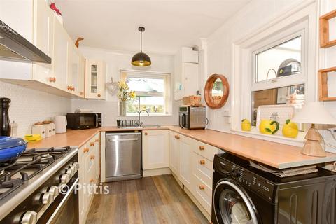 2 bedroom semi-detached house for sale, Harding Road, Ryde, Isle of Wight