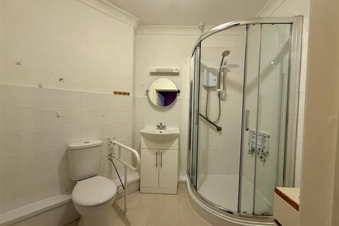 undefined, Fairlee Road, Newport