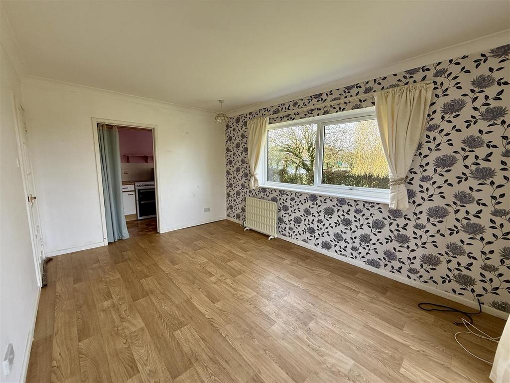 Sitting Room: