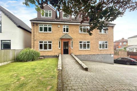2 bedroom flat to rent, Worsley Road, Manchester M27