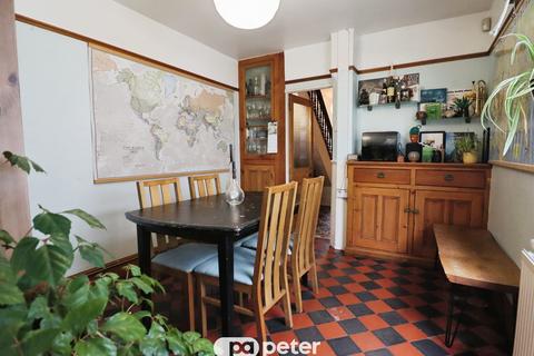 3 bedroom terraced house for sale, Dogfield Street, CARDIFF