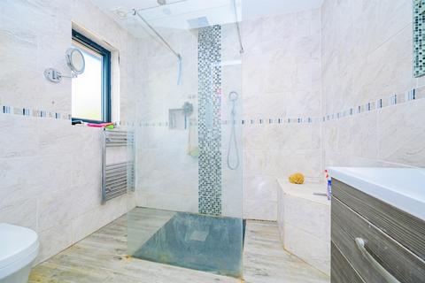 3 bedroom detached house for sale, Perham Way, London Colney, St. Albans