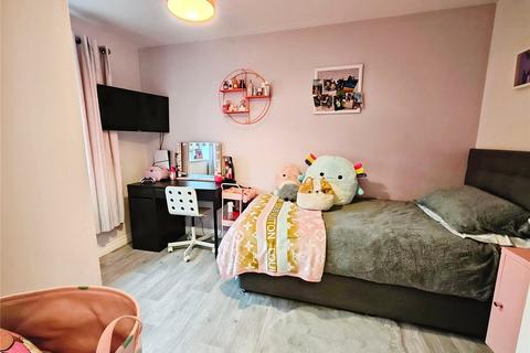undefined, Gough Close, West Midlands WV11