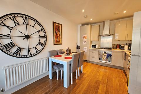 2 bedroom apartment for sale, Mead Lane, Hertford