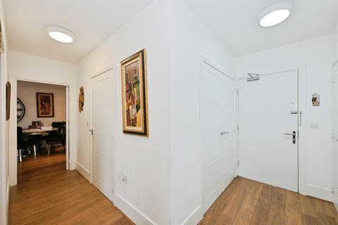 2 bedroom apartment for sale, Mead Lane, Hertford