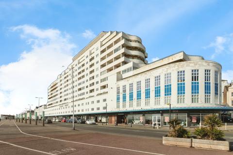 1 bedroom flat for sale, Marine Court, St. Leonards-On-Sea