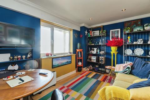 1 bedroom flat for sale, Marine Court, St. Leonards-On-Sea