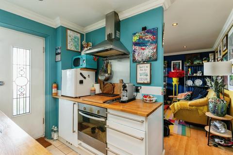 1 bedroom flat for sale, Marine Court, St. Leonards-On-Sea