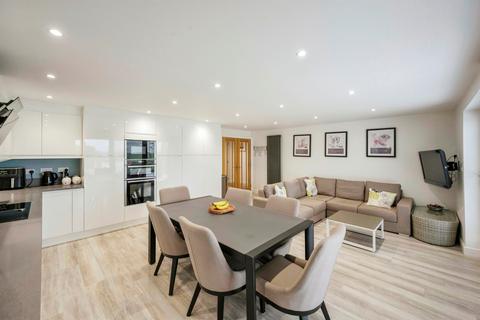 undefined, Belton Road, Beltoft, DONCASTER
