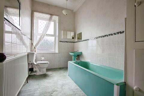 2 bedroom semi-detached house for sale, High Street, Morley, Leeds