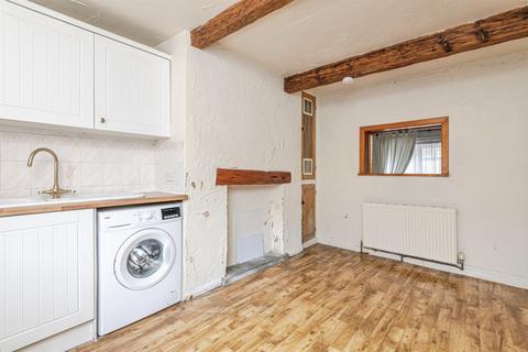 2 bedroom end of terrace house for sale, Church Street, Honley, Holmfirth