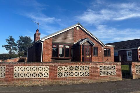 2 bedroom detached bungalow for sale, Mayfair Close, Harworth, Doncaster