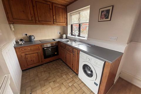 2 bedroom detached bungalow for sale, Mayfair Close, Harworth, Doncaster