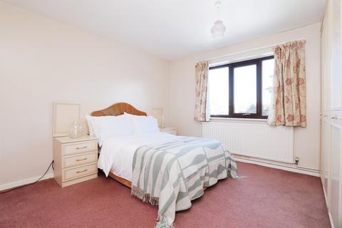 2 bedroom detached bungalow for sale, Mayfair Close, Harworth, Doncaster