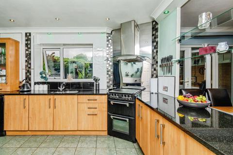 undefined, Woden Road South, Wednesbury