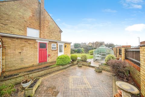 3 bedroom semi-detached house for sale, Arundel Way, Ipswich