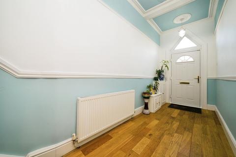undefined, Park Road East, Birkenhead