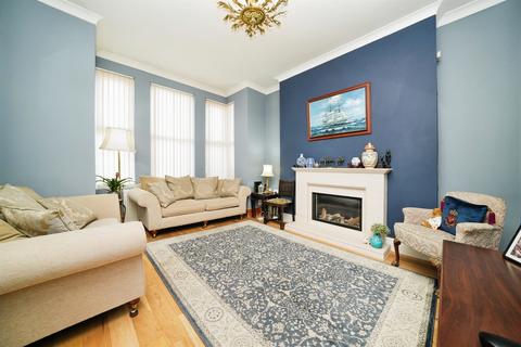 undefined, Park Road East, Birkenhead